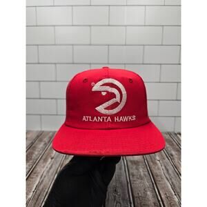 Twins Ent Atlanta Hawks Vintage Plain Logo Adjustable Twill Snapback Hat